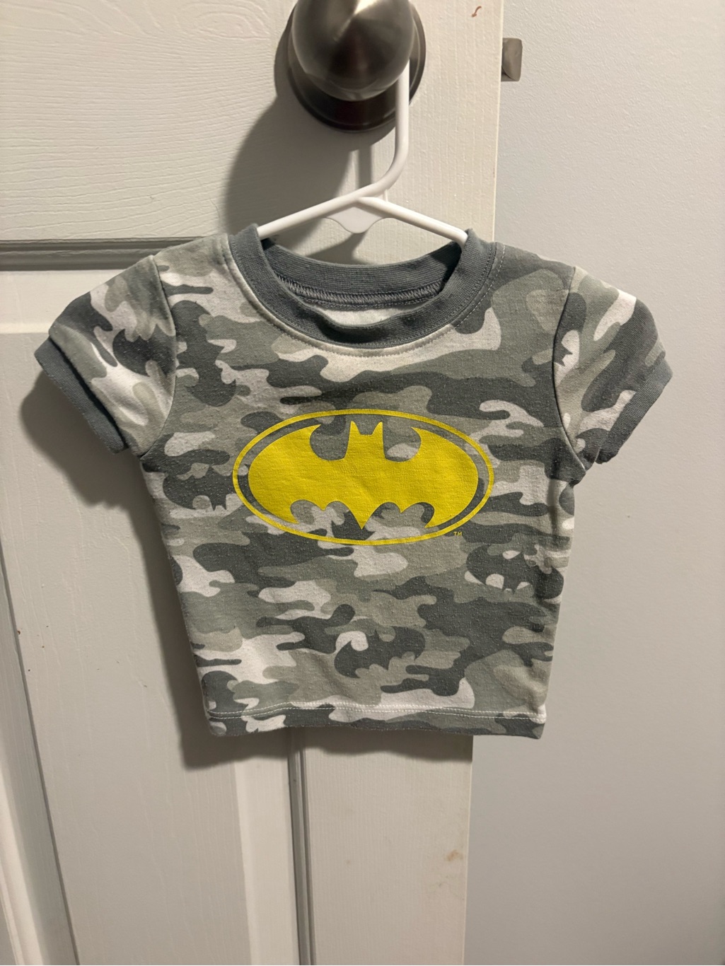 Batman Gray & Yellow 3-6m Tee